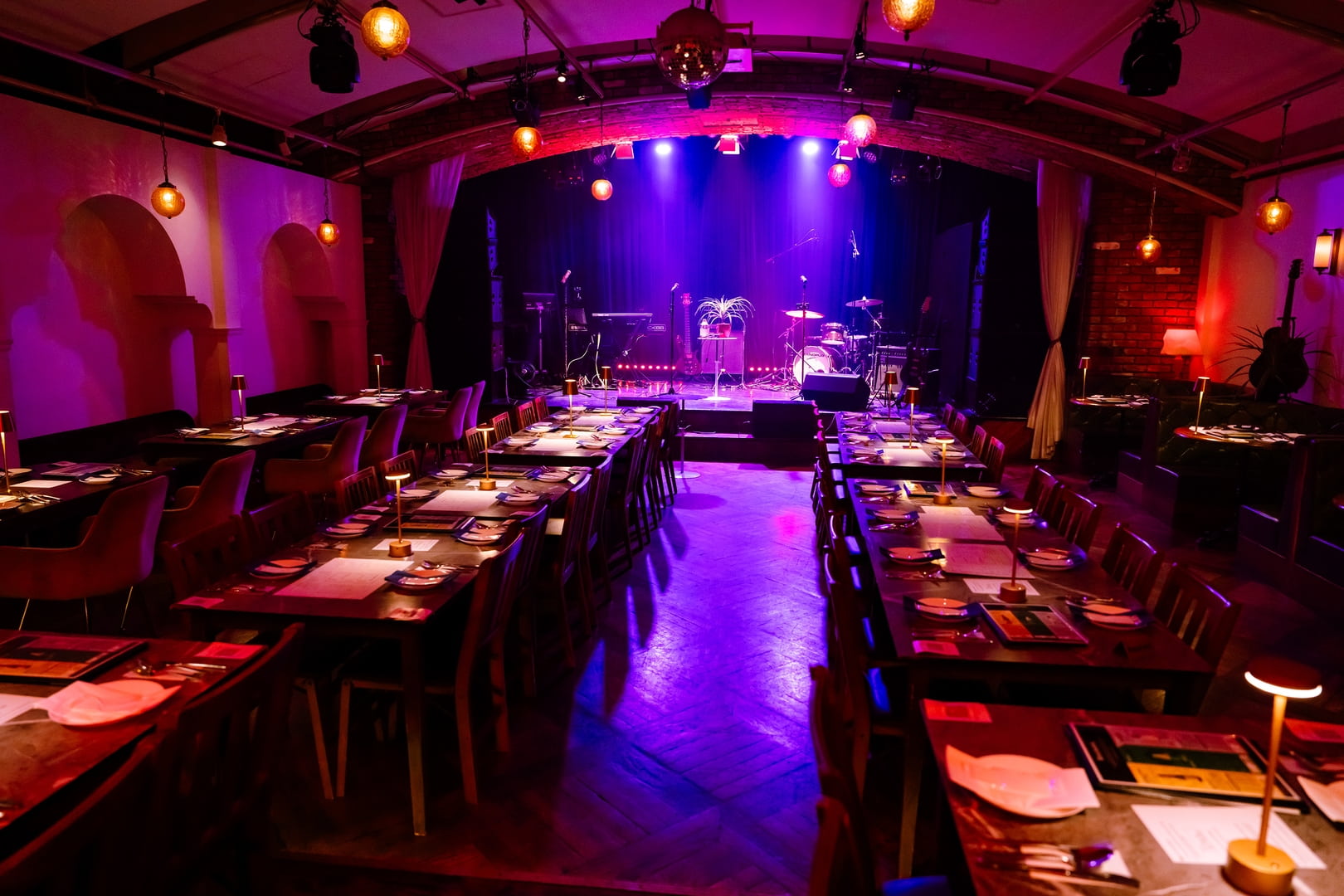 SOUL SISTA V LIVE MUSIC CONCERT